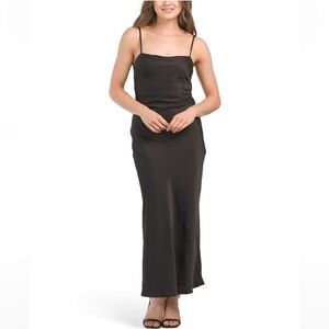 NWT house of harlow crinkle satin black maxi dress size medium